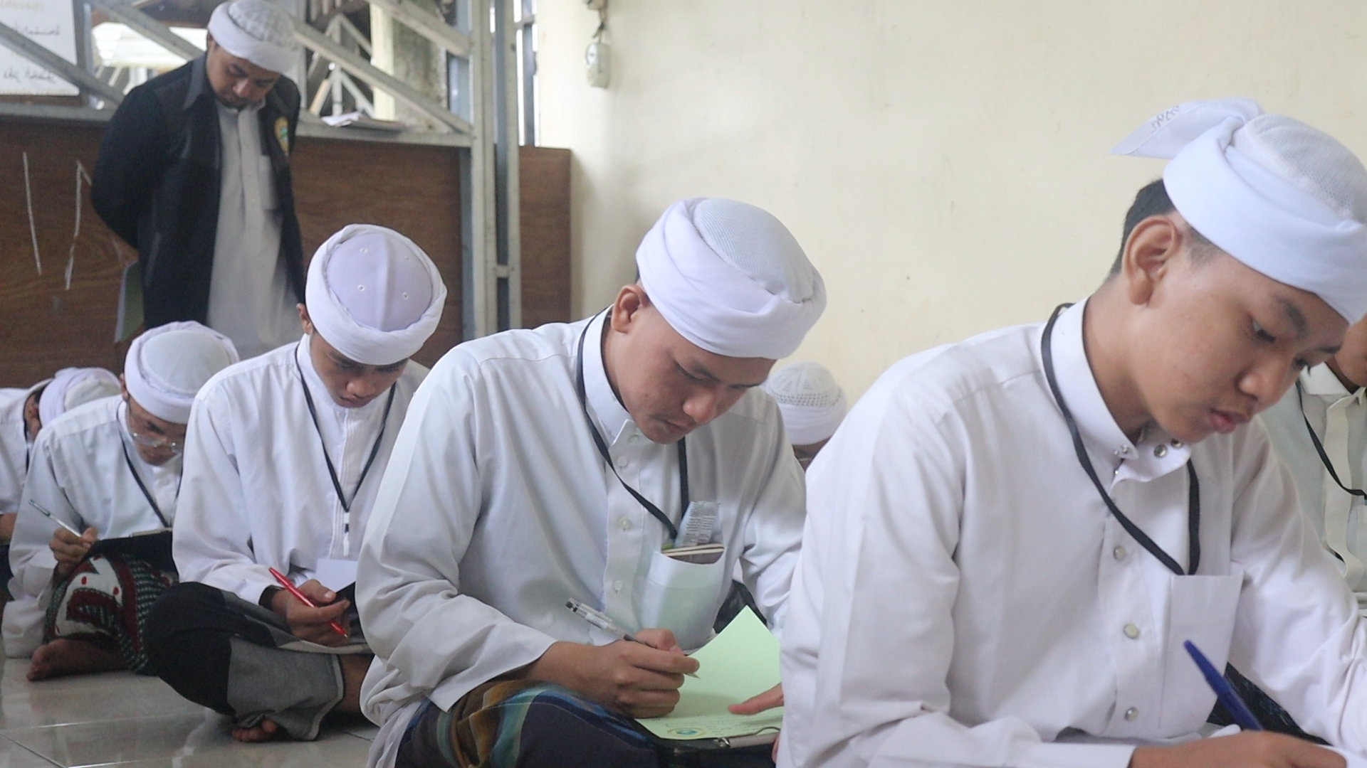 Ikhtibar Dauri Awal/Ujian Akhir Semester Ganjil