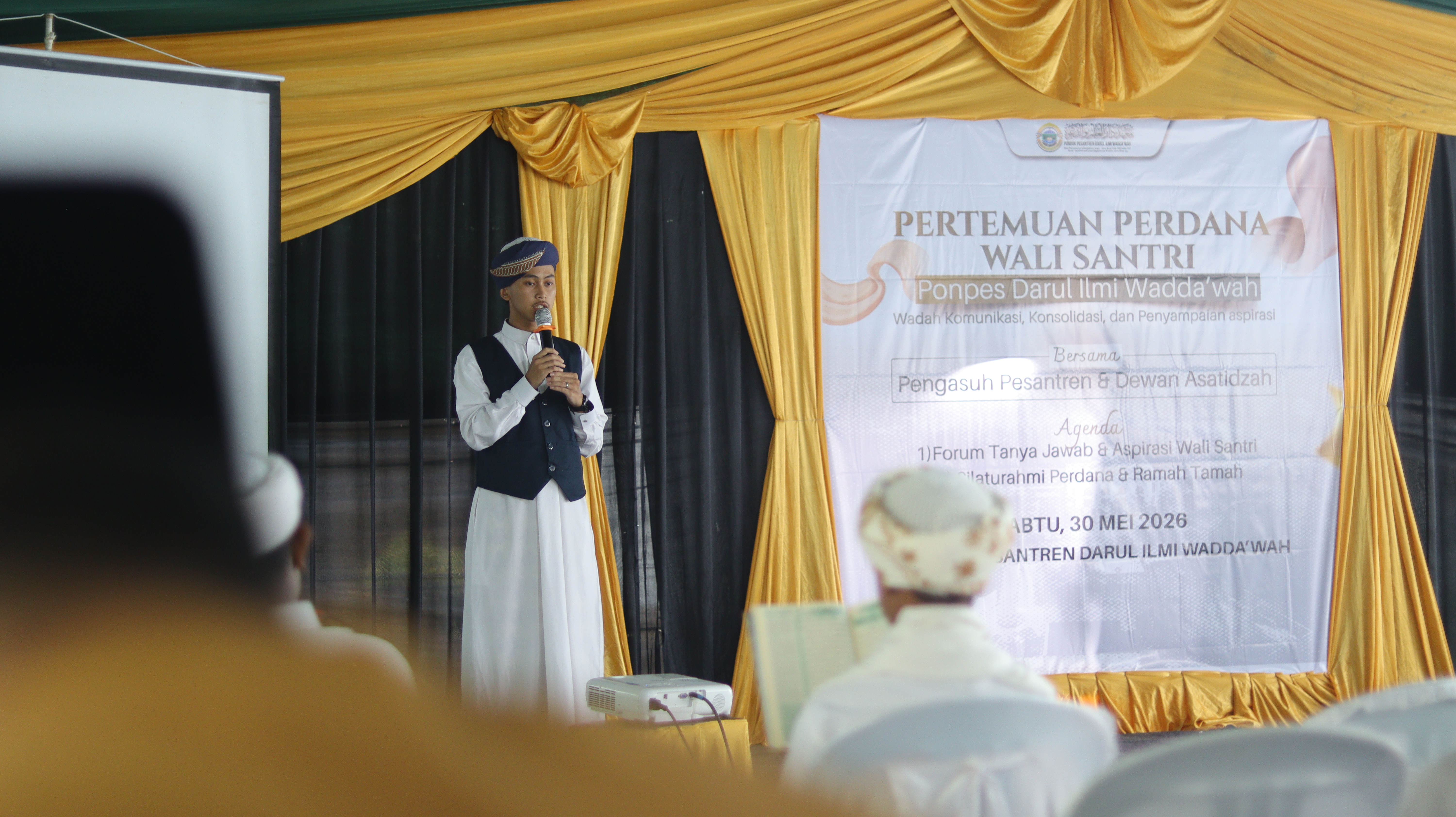 Pertemuan Wali Santri dengan Pengasuh Pesantren